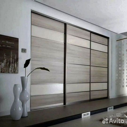 Шкаф-купе в квартиру на заказ