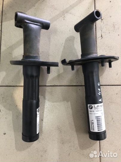 Крепление усилителя заднее Bmw X5 E53