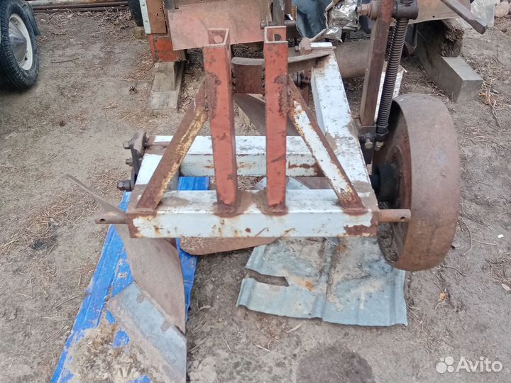 Плуг 86 Механический завод ПСК-5, 2000