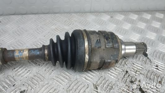 Привод передний левый toyota auris E150 (5LV26KS01)