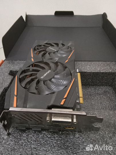 Видеокарта rx580 8gb gigabyte