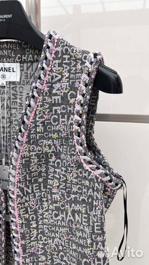 Жилет женский Chanel