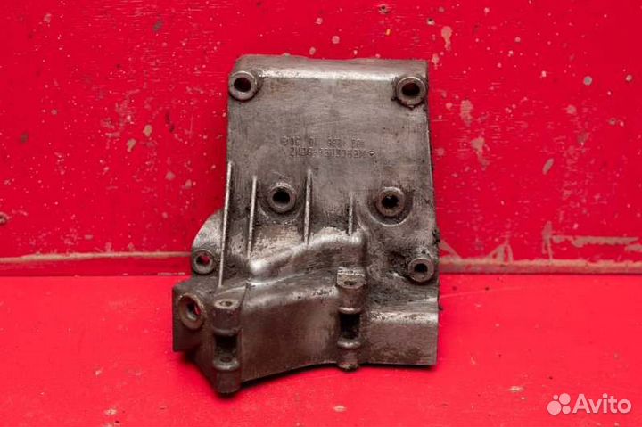 Кронштейн гидроусилителя руля Mercedes E200 W124