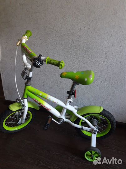 Велосипед четырехколесный