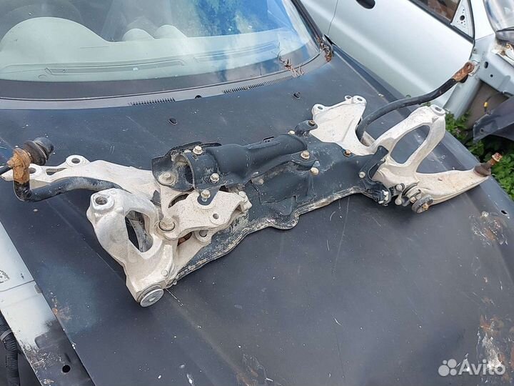 Подрамник хонда цивик 5д