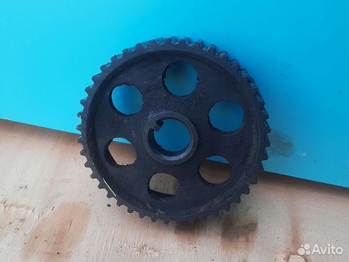 Шкив промежуточного вала passat b5 1.8 ADR