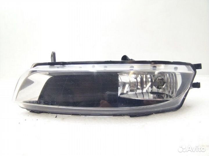 Фара противотуманная передняя правая Volkswagen