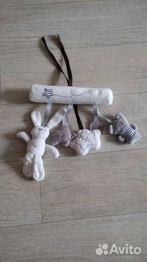 Подвеска в коляску