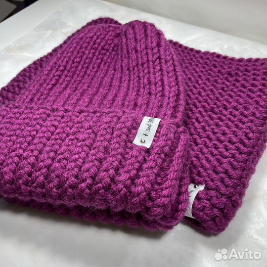 Комплект зимняя шапка и снуд вязаный