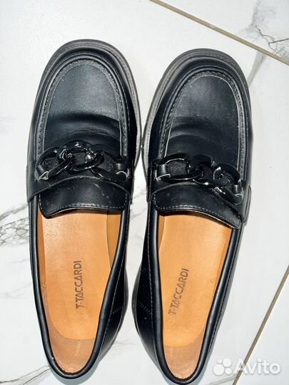 Лоферы женские 37 размер черные