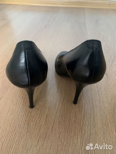 Туфли женские натуральная кожа 35 размер
