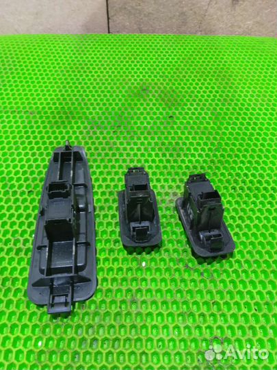 Кнопка стеклоподъемника Geely mk