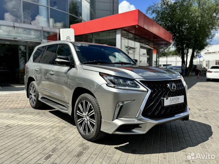 Lexus LX 5.7 AT, 2017, 274 421 км