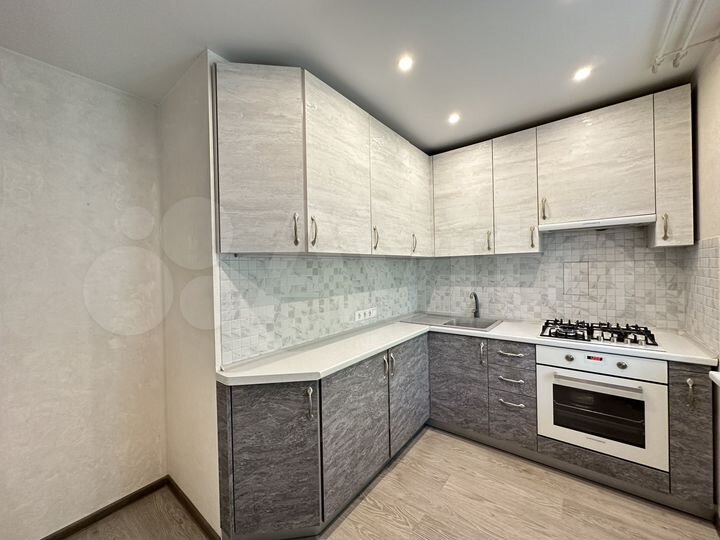 3-к. квартира, 56,2 м², 1/9 эт.