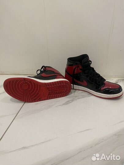 Кроссы Jordan 1 Retro High OG Patent Bred US 6,5