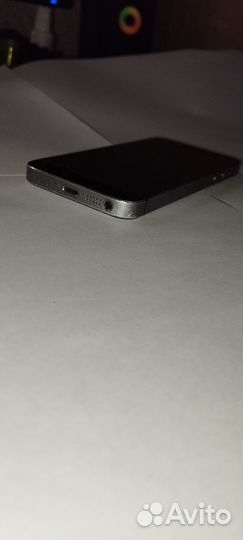 iPhone 5S, 16 ГБ