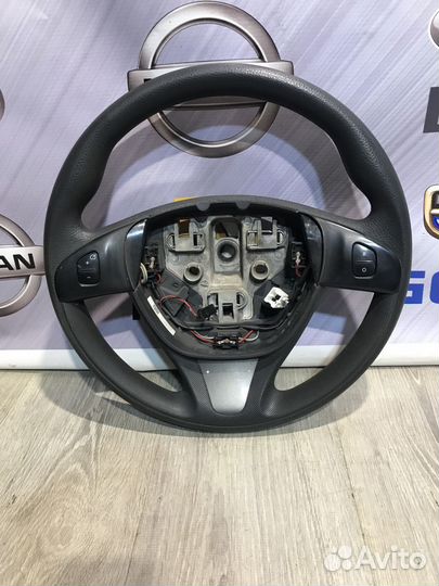 Руль Рулевое колесо Renault logan 2 Лев