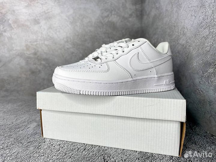 Кроссовки Nike air force 1