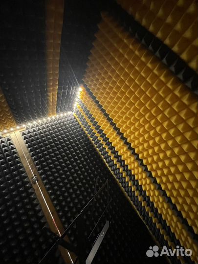 Вокальная кабина