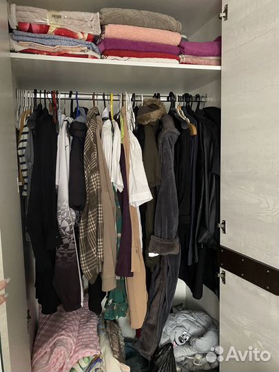 Шкаф распашной