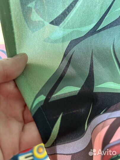 Продам шторы в детскую