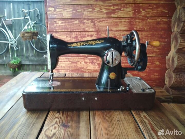 Швейная машина Подольск ручная бу
