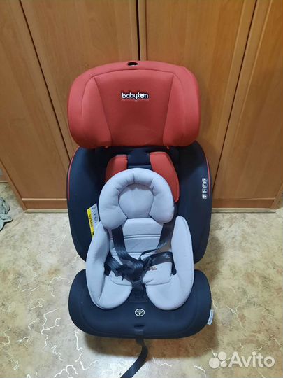 Автокресло 0+