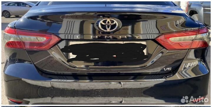 Задние фонари toyota camry 70 оригинал комплект