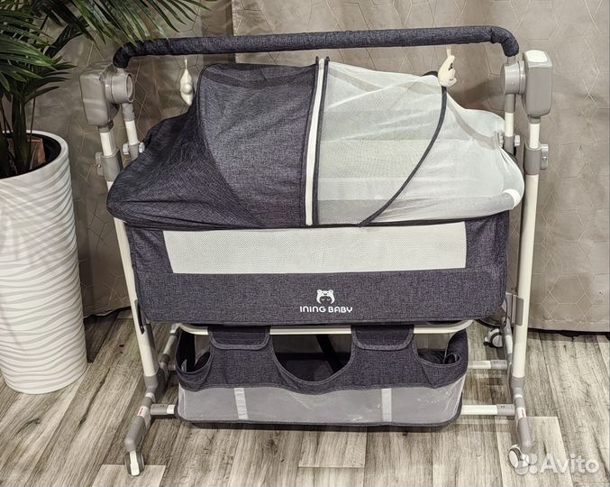 Продам кроватку для новорожденных