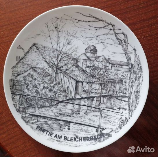 Коллекционные настенные тарелки