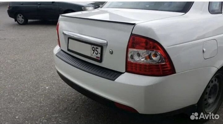 Лип-спойлер узкий на крышку багажника Приора