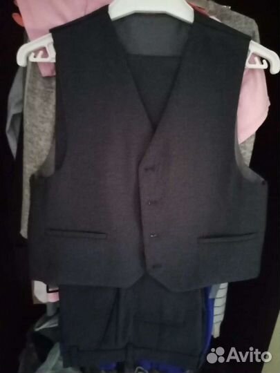 Школьный костюм