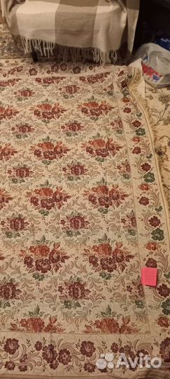 Покрывало на кровать новое