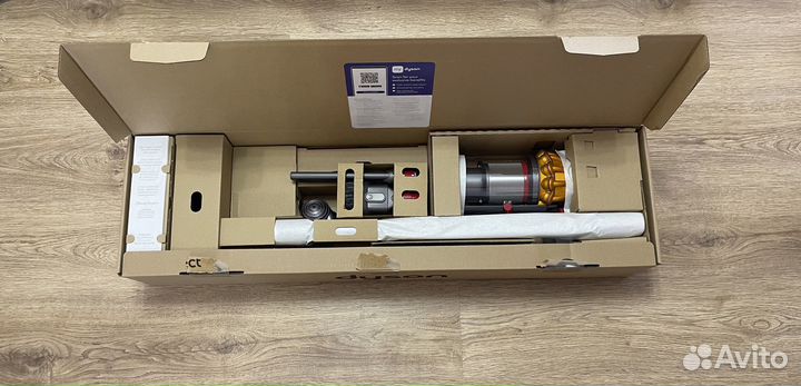 Пылесос Dyson V15 Detect Absolute. Оригинал