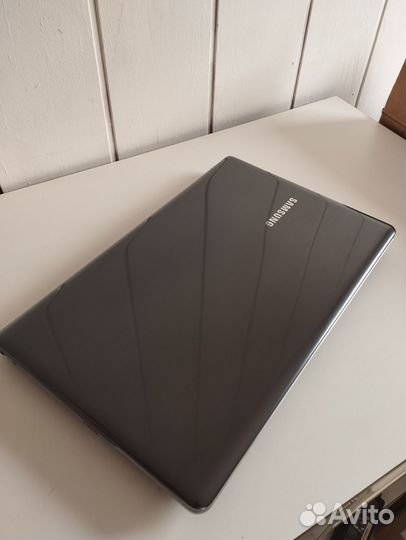 Samsung как новый для игр (A10/8/две видео карта