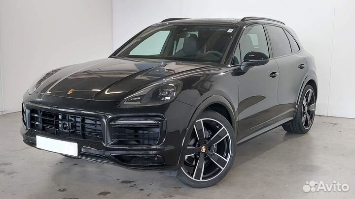 Porsche Cayenne, 2022