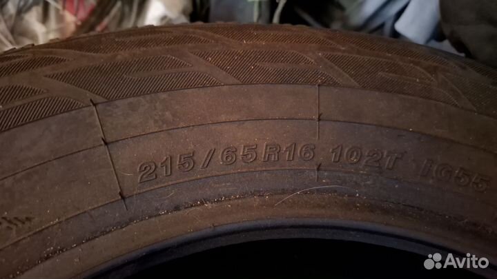 Yokohama Ice Guard IG55 215/65 R16