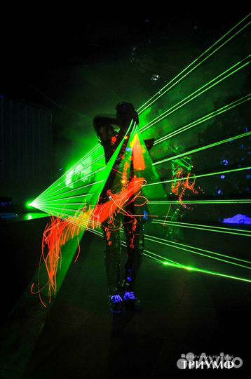 Лазерно-зеркальное шоу «Отражение»