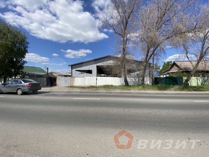 Отдельно стоящее здание на 1 линии