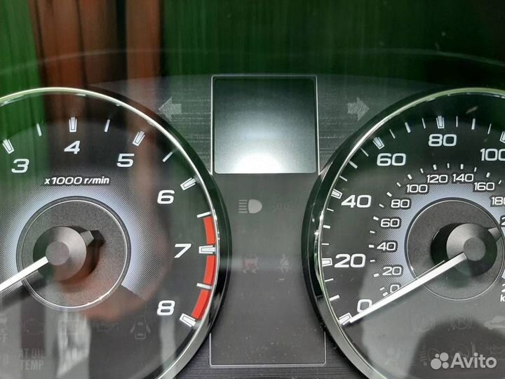 Приборная панель Subaru Legacy/ Outback BM/B14 20