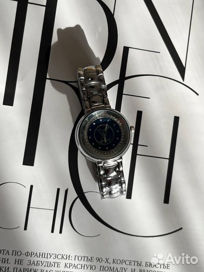 Часы унисекс Louis Vuitton