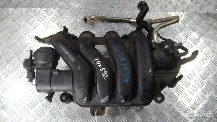 Коллектор впускной для Volkswagen Passat 6