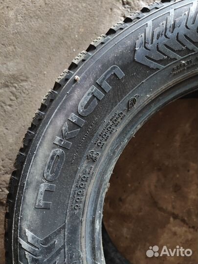 Nokian Tyres Hakkapeliitta 8 215/60 R16