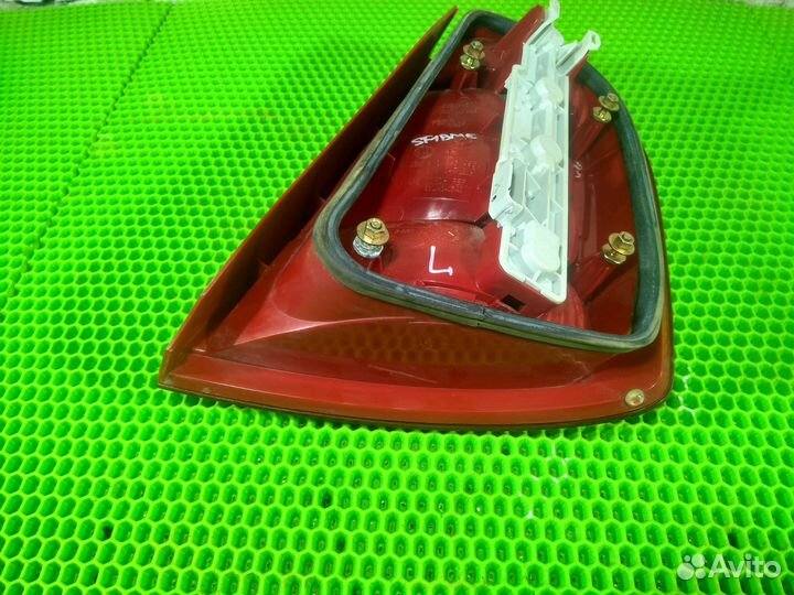 Фонарь задний левый Skoda Fabia 1 2005