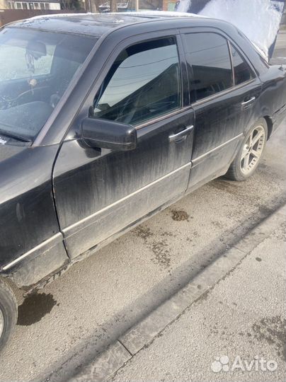 Дверь mercedes 202/Авторазбор