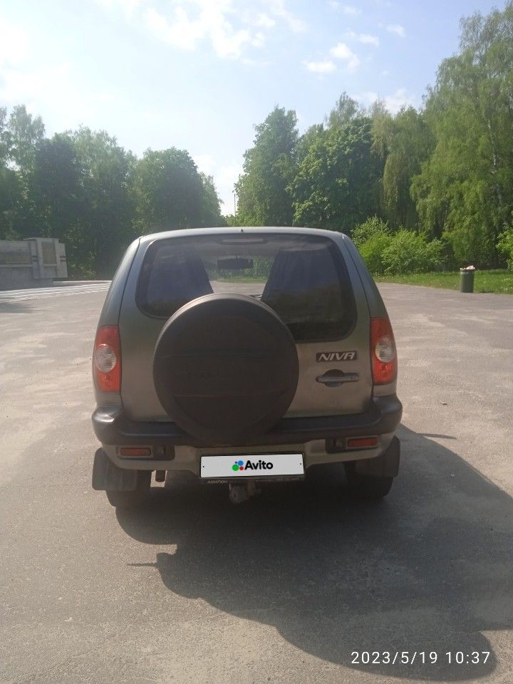 Chevrolet Niva: фото владельца