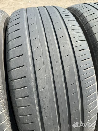 Yokohama BluEarth AE50 235/55 R18