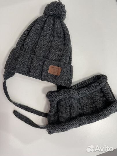 Комплект шапка и снуд