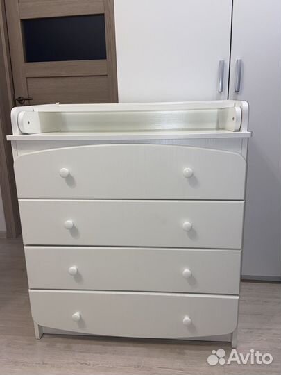 Комод с пеленальным столиком