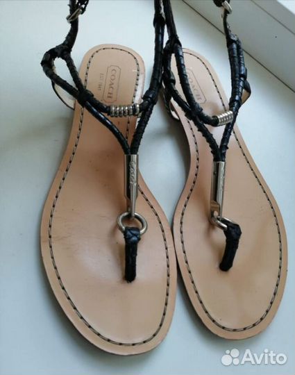 Сандали coach